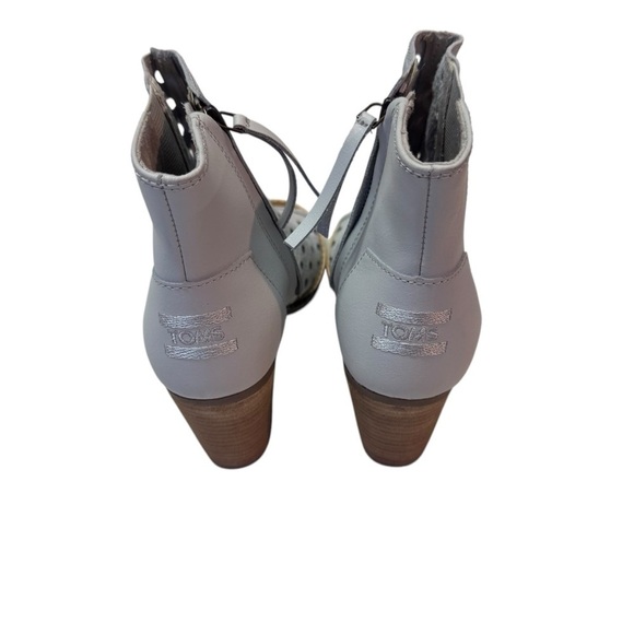 Toms Majorca Eyelet Leather Bootie Block Heel Peep Toe Sandal Dove Gray SZ 7W - Picture 5 of 7